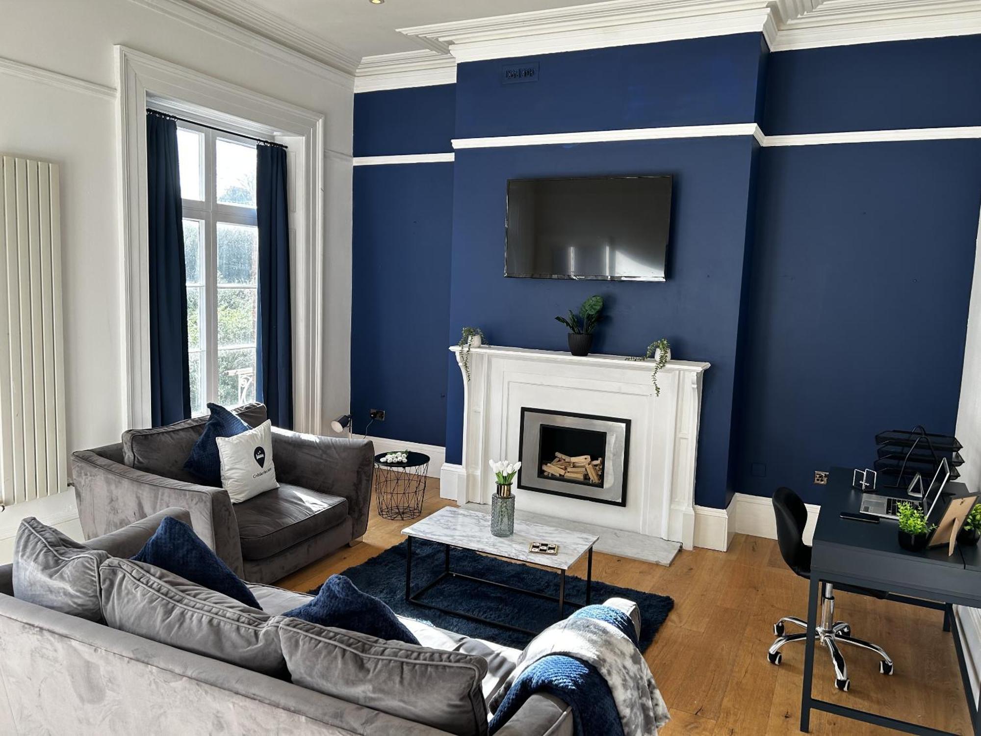 Luxury 2 Bedrooms, Pelham 2 Apartment