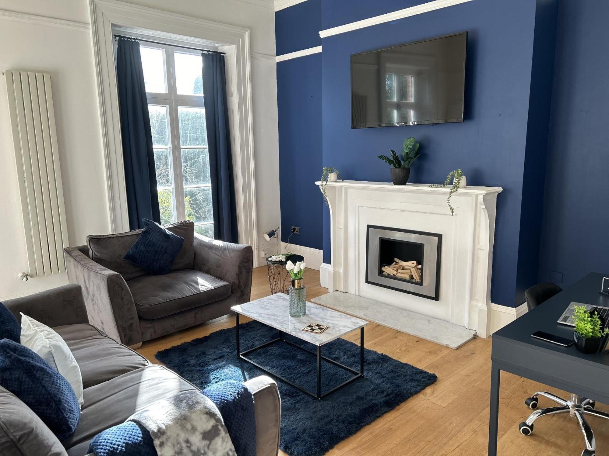 Luxury 2 Bedrooms, Pelham 2